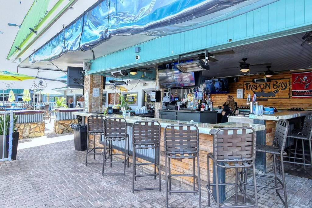 Waterfront, Pool, Tiki Bar & Grill, Gym, Location! Apartment Sarasota Exterior foto